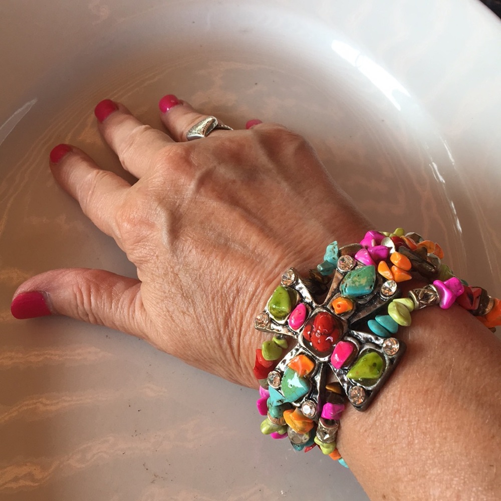 Gorgeous Statement Bracelet with Vibrant Colors